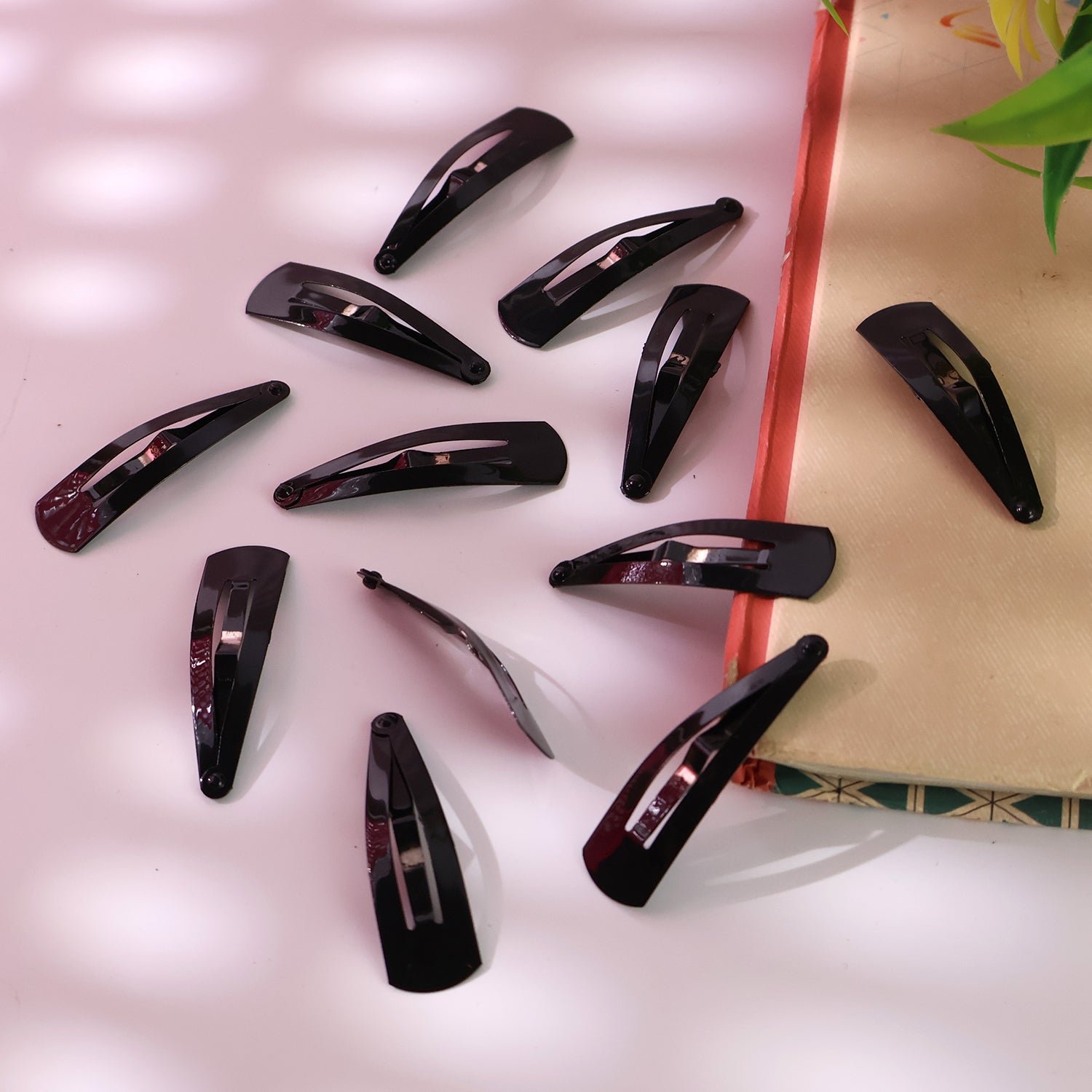 Metal Tik Tak Hair Clips (12 Pcs Set), Hair accessories - Image 3