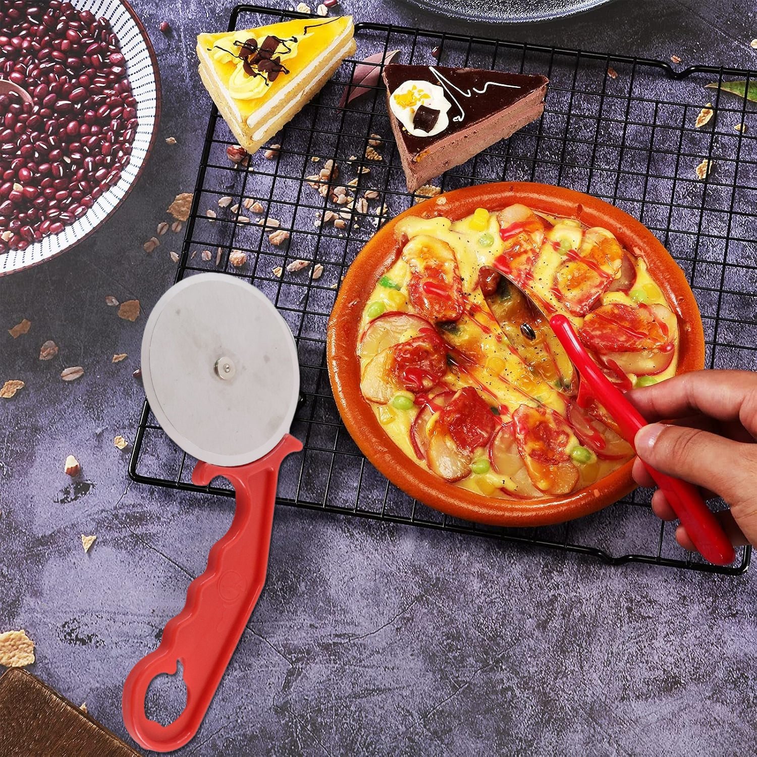Stainless Steel Pizza Cutter / Pastry Cutter / Sandwiches Cutter - Image 3