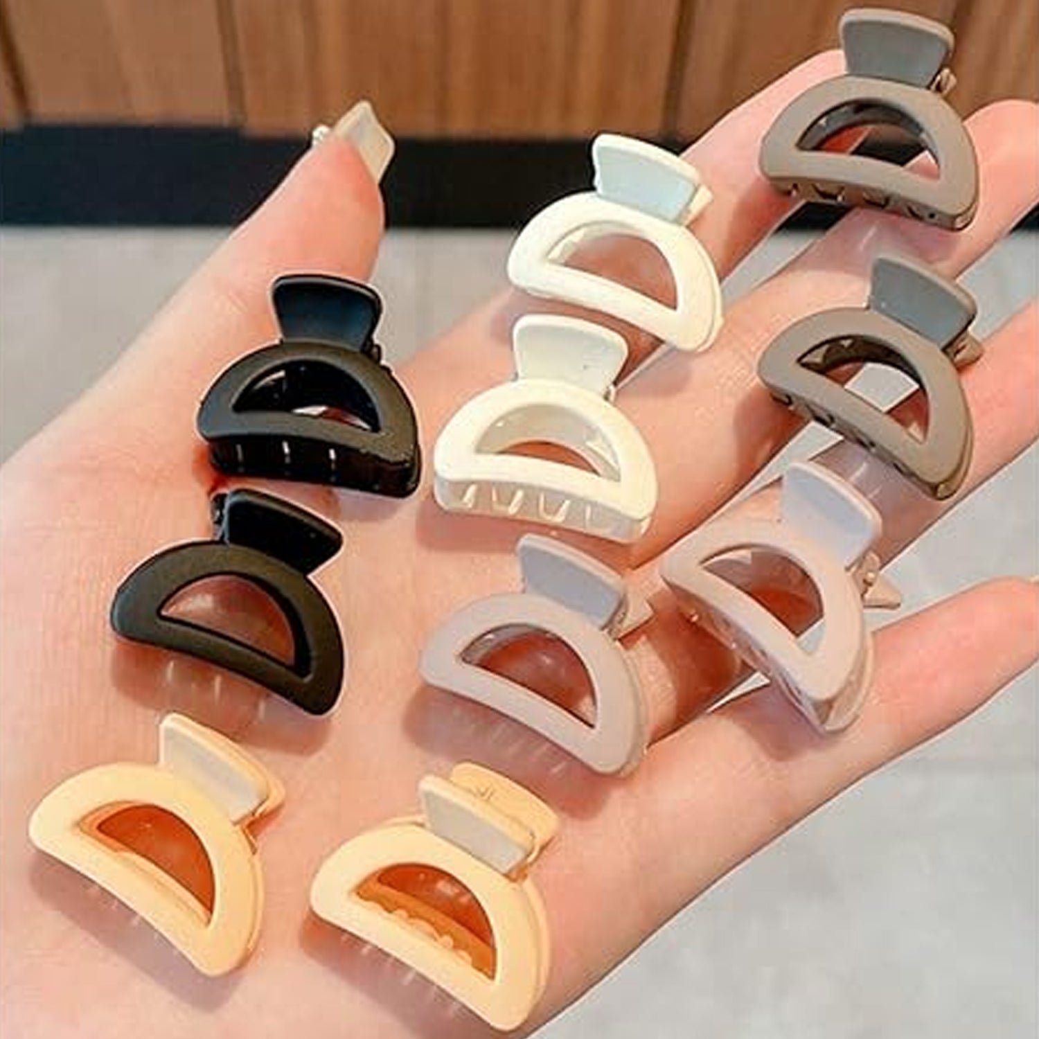 Plastic Small Hair Clips for Girls Kids Hair Accessories (3 Pcs Set / Mix Color & Design) - Image 3