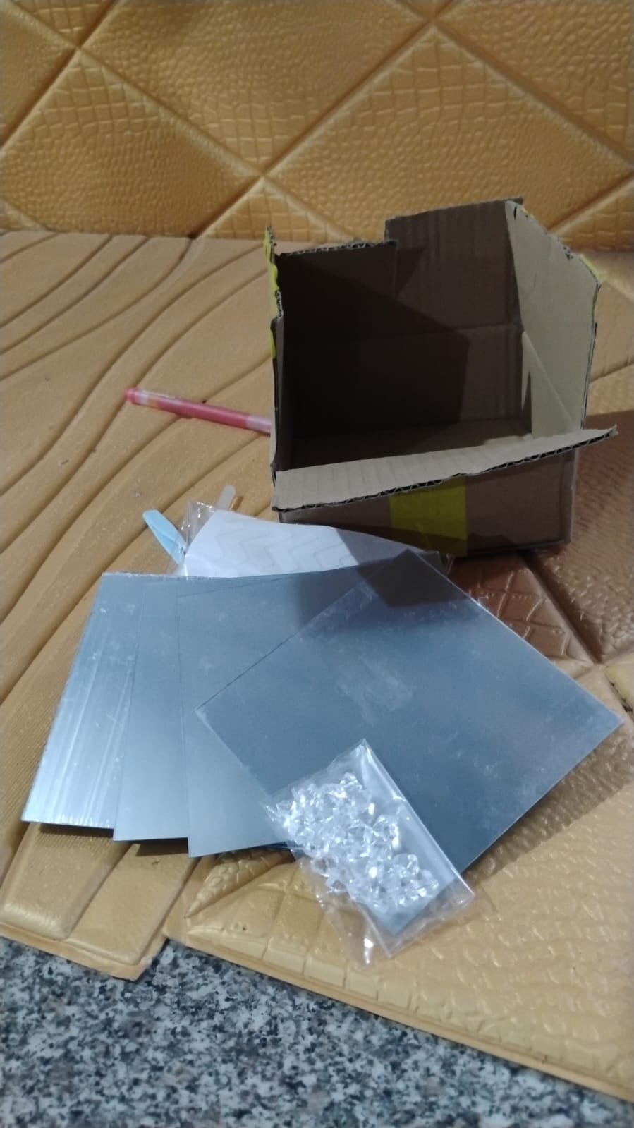 Cube Tulip Night Lamp | Led Decorative Nights Lamp (Multicolor & Design / 1 Set) - Image 11