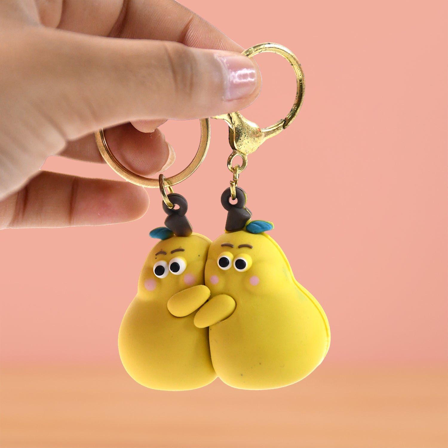 2-in-1 Cute Cartoon Couple Keychain - Image 7