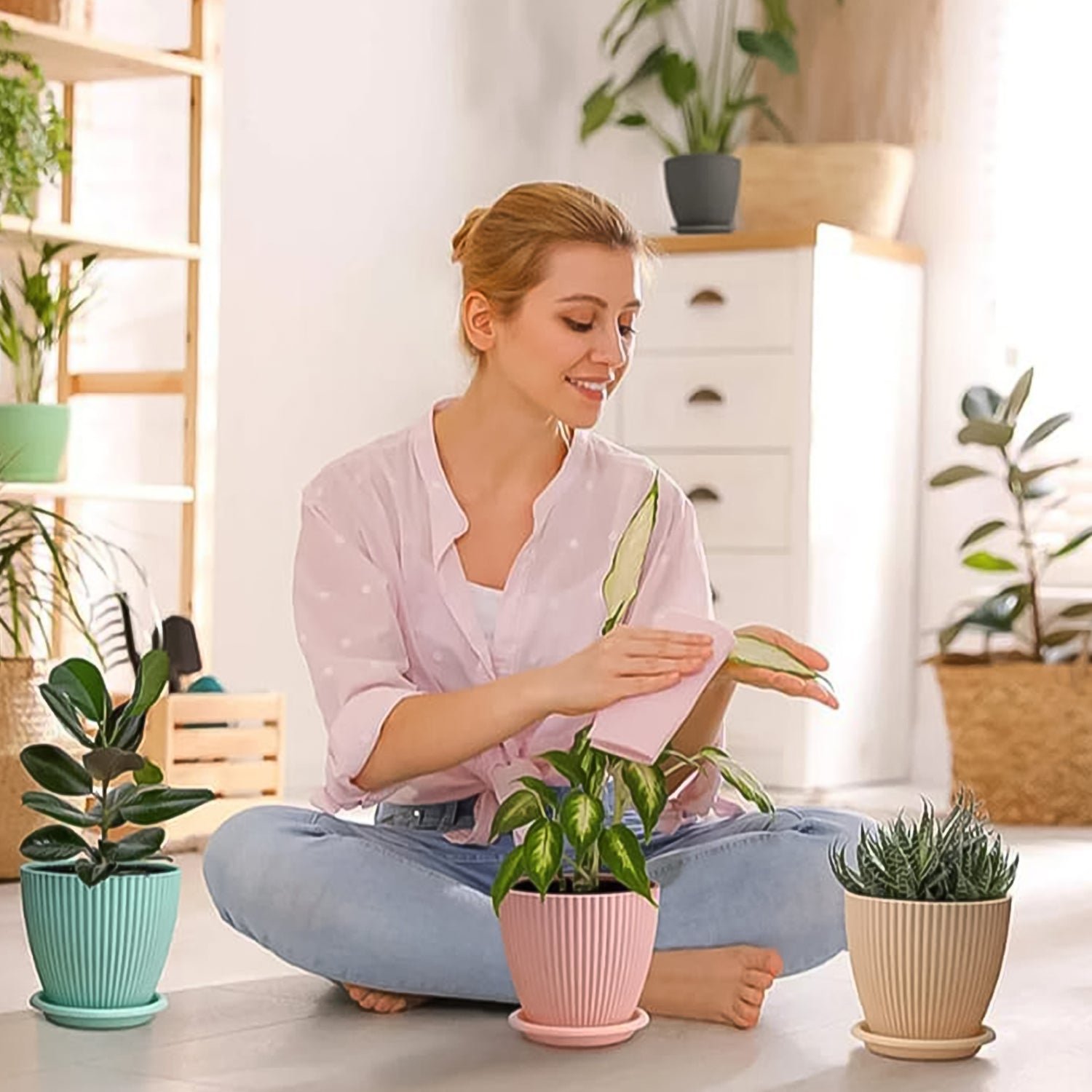 Round Plastic Flower Pot with Bottom Tray (5 Pcs Set / With Color Box) - Image 8