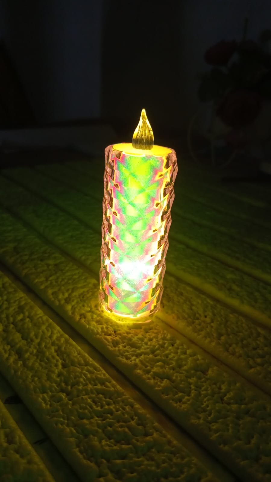 Festive Lighting for Any Occasion: 1 Pack LED Tealight Candles - Image 4
