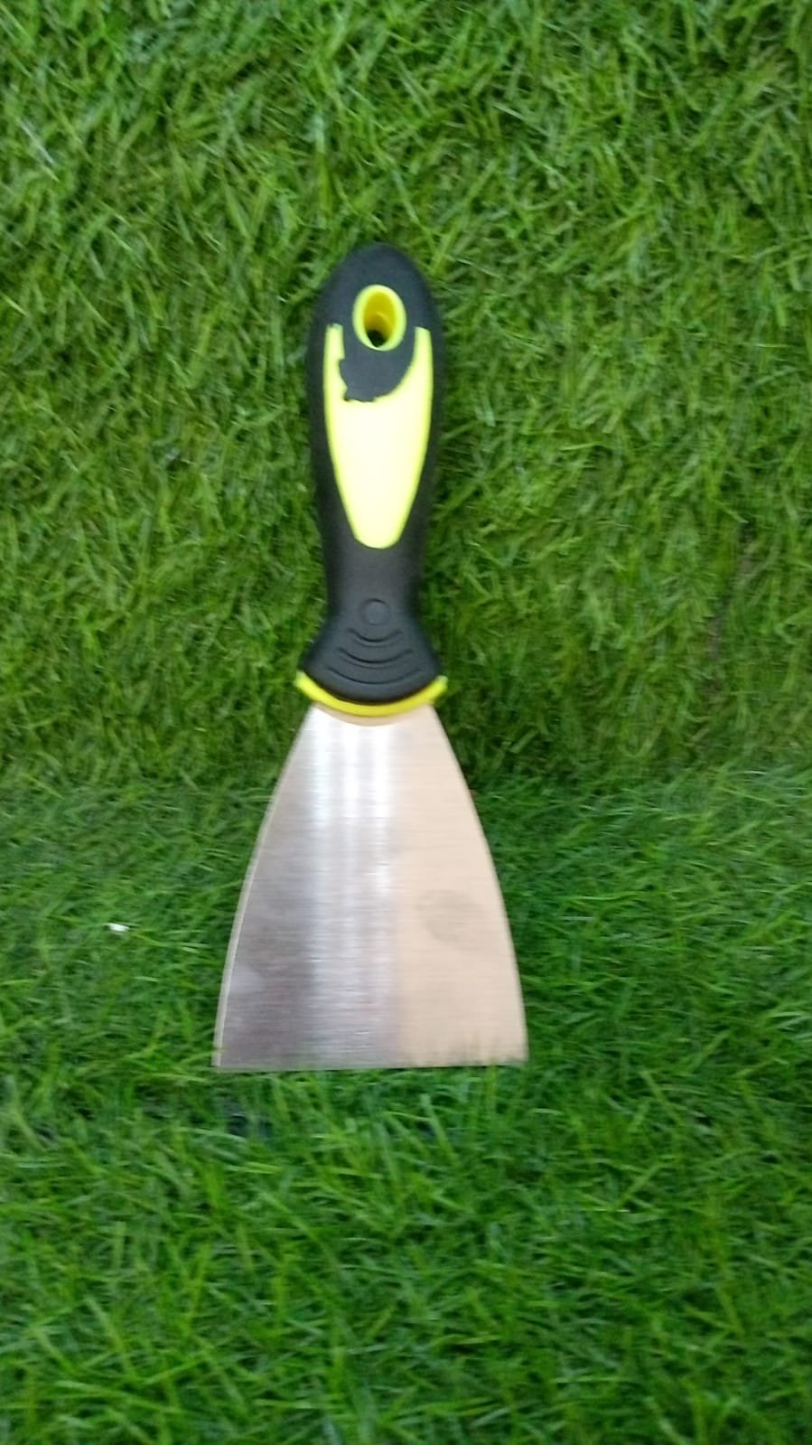 Putty Knife Set with Soft Rubber Handle (1 Pc) - Image 9