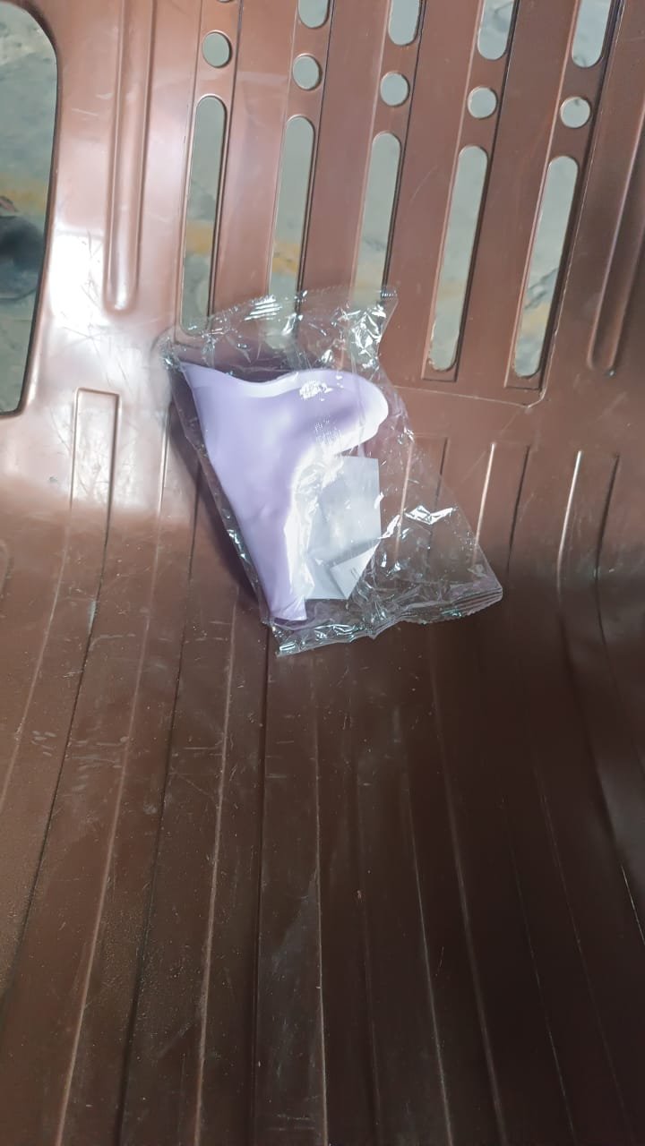 Stand And Pee Reusable Portable Urinal Funnel For Women - Image 9