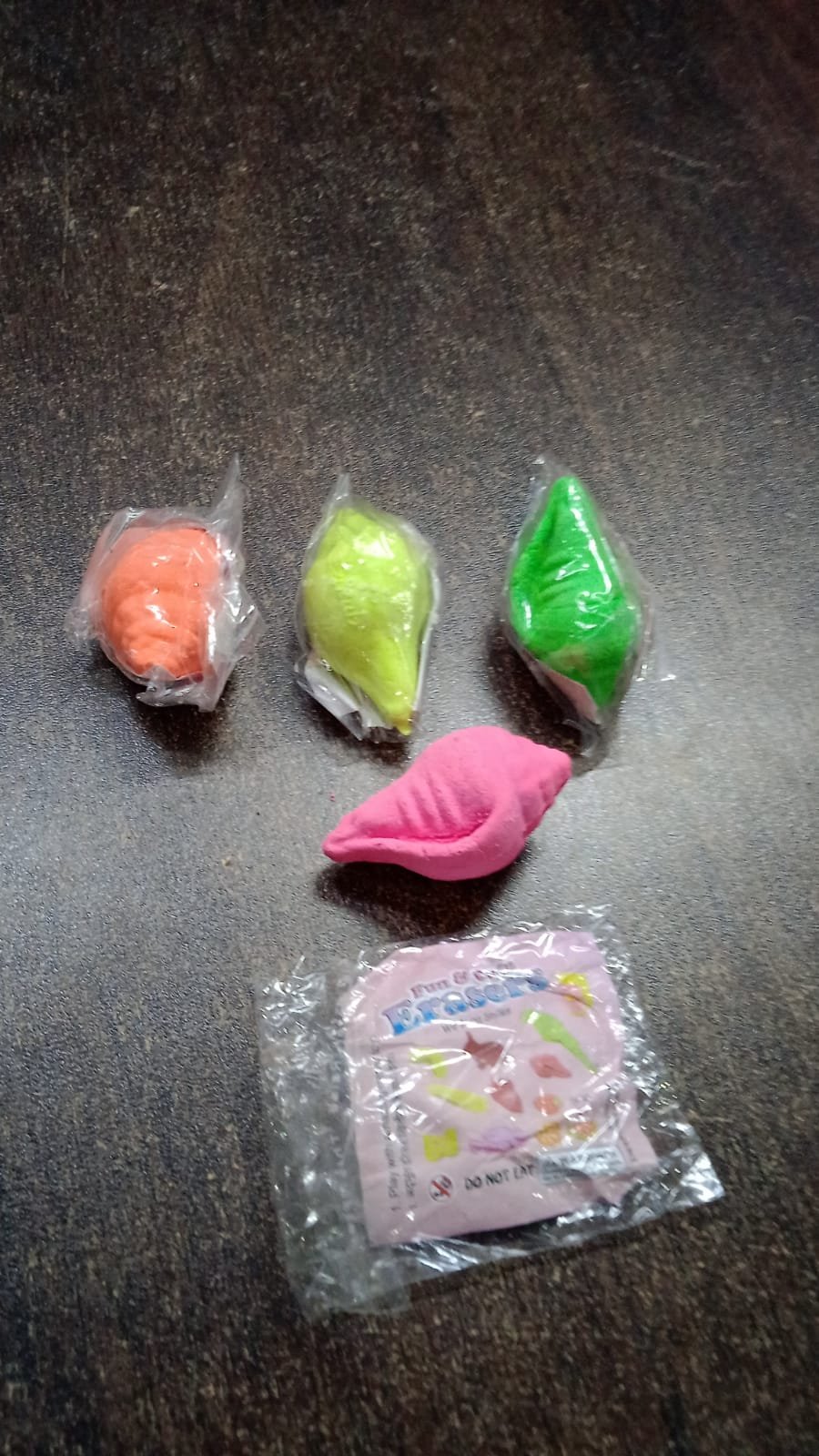 Shankh Shape Eraser Rubber (1 Pc / Mix Colour & Design) - Image 7