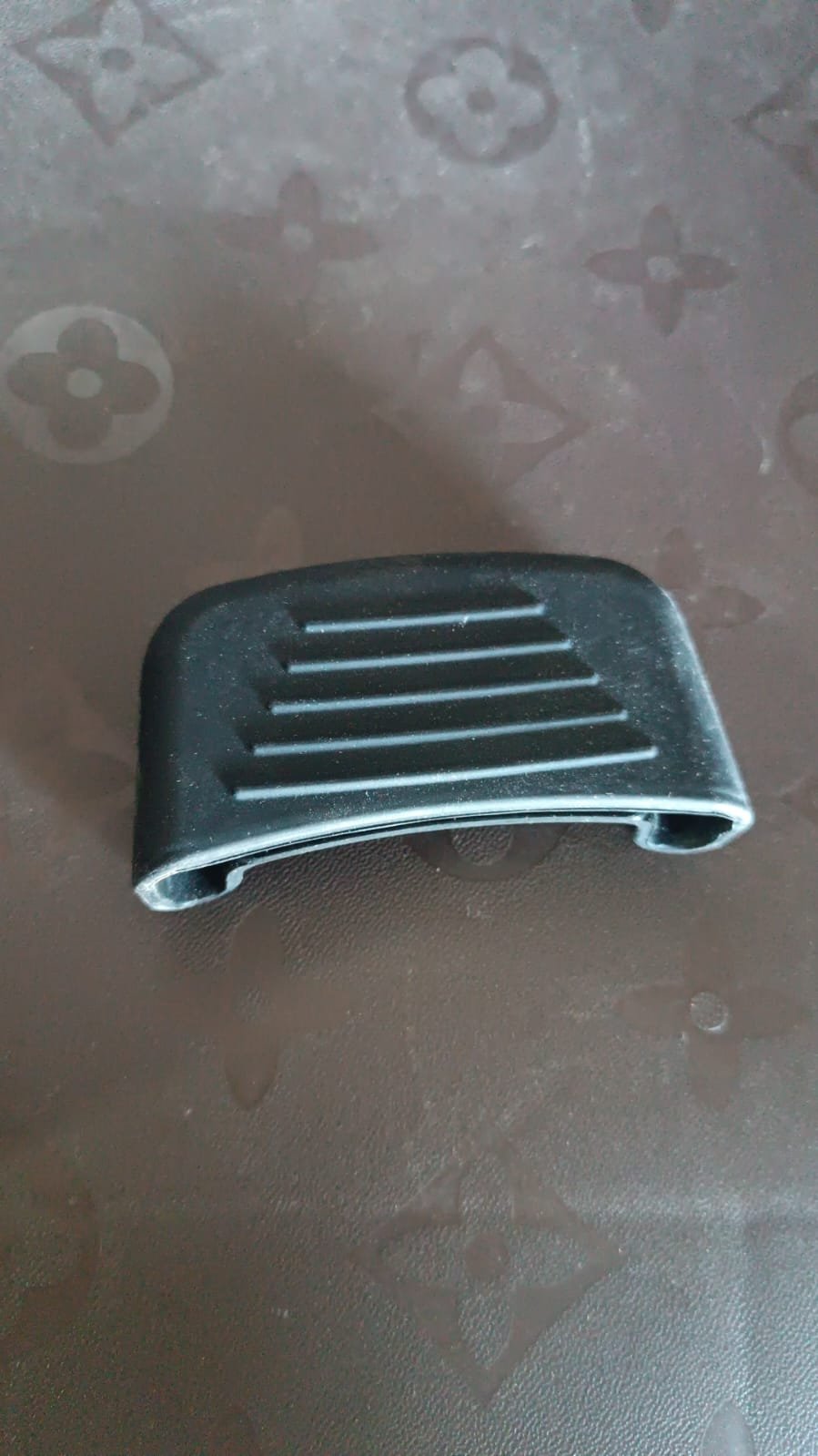 Premium Silicone Heat Resistant Pot Handle Cover for Cookware (1 Pc) - Image 7