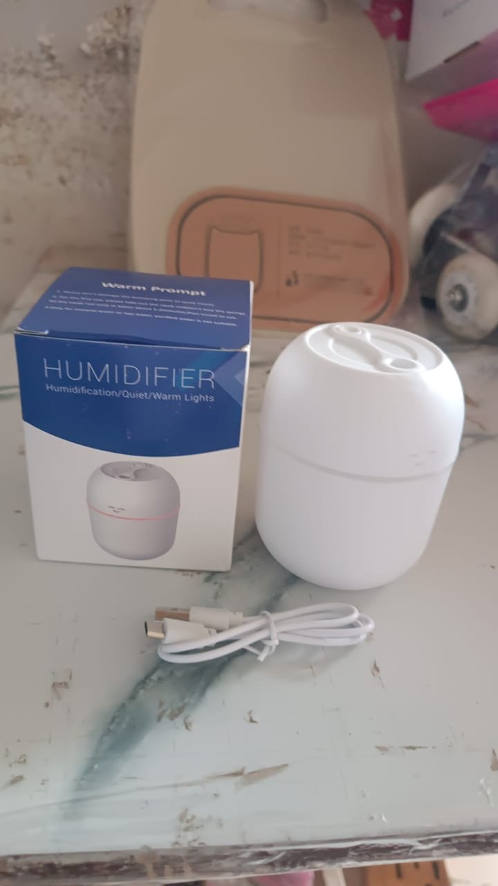 Portable Mini USB Humidifier with Light, Cool Mist & Essential Oil Diffuser (250ML / Mix Design) - Image 14