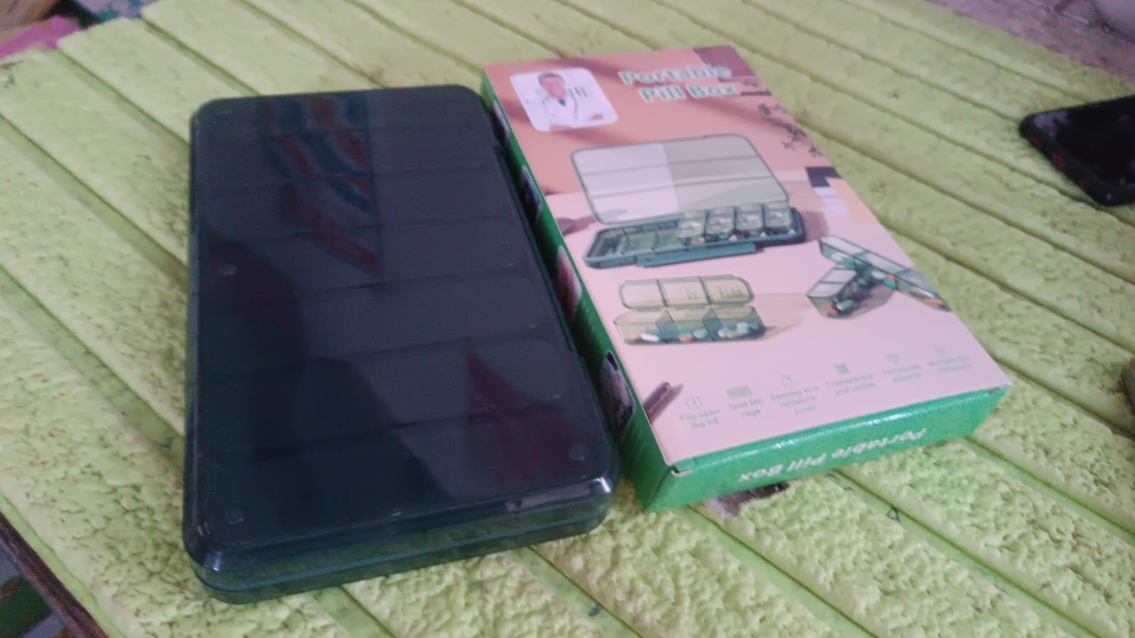 Portable Weekly Pill Box Organiser Daily Pill Keeper 21 Grid Container (1 Pc) - Image 9