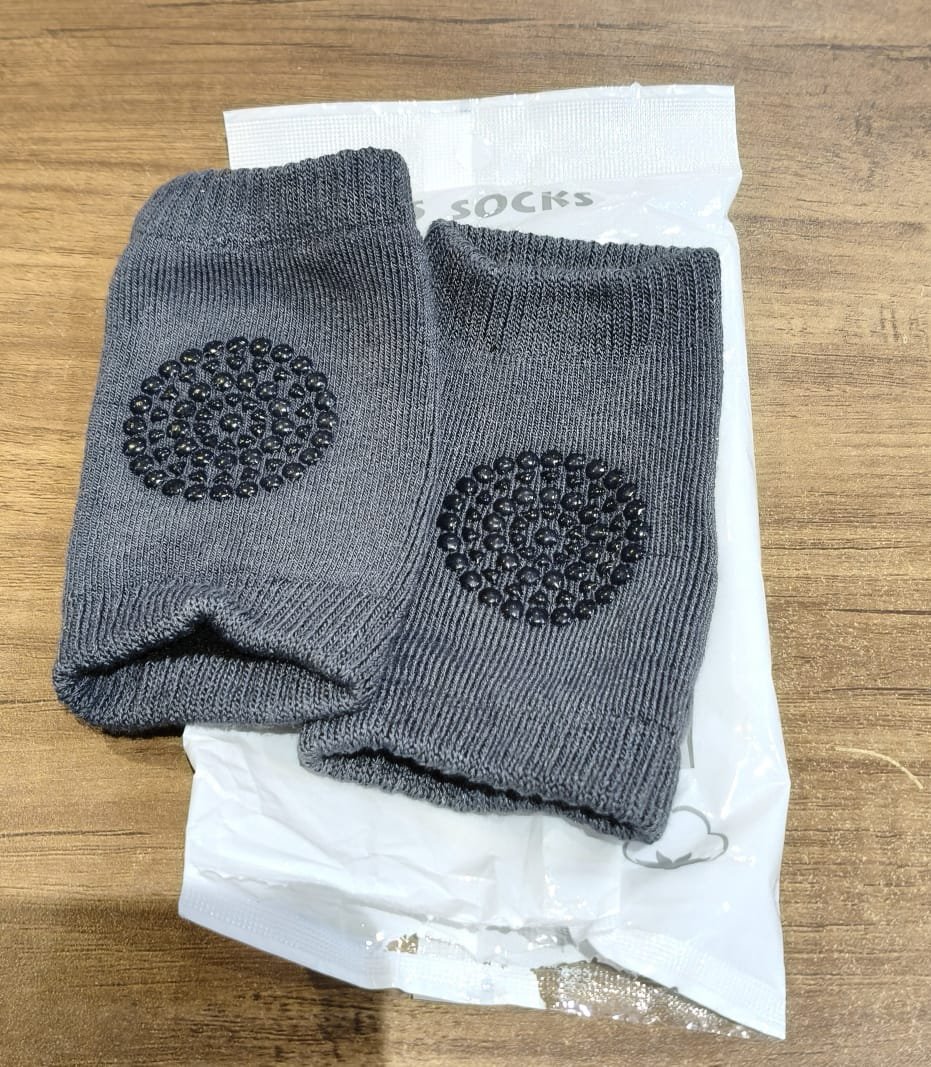 Dark Grey Toddler Wool Knit Leg Warmer (Knee Guard) - Image 7