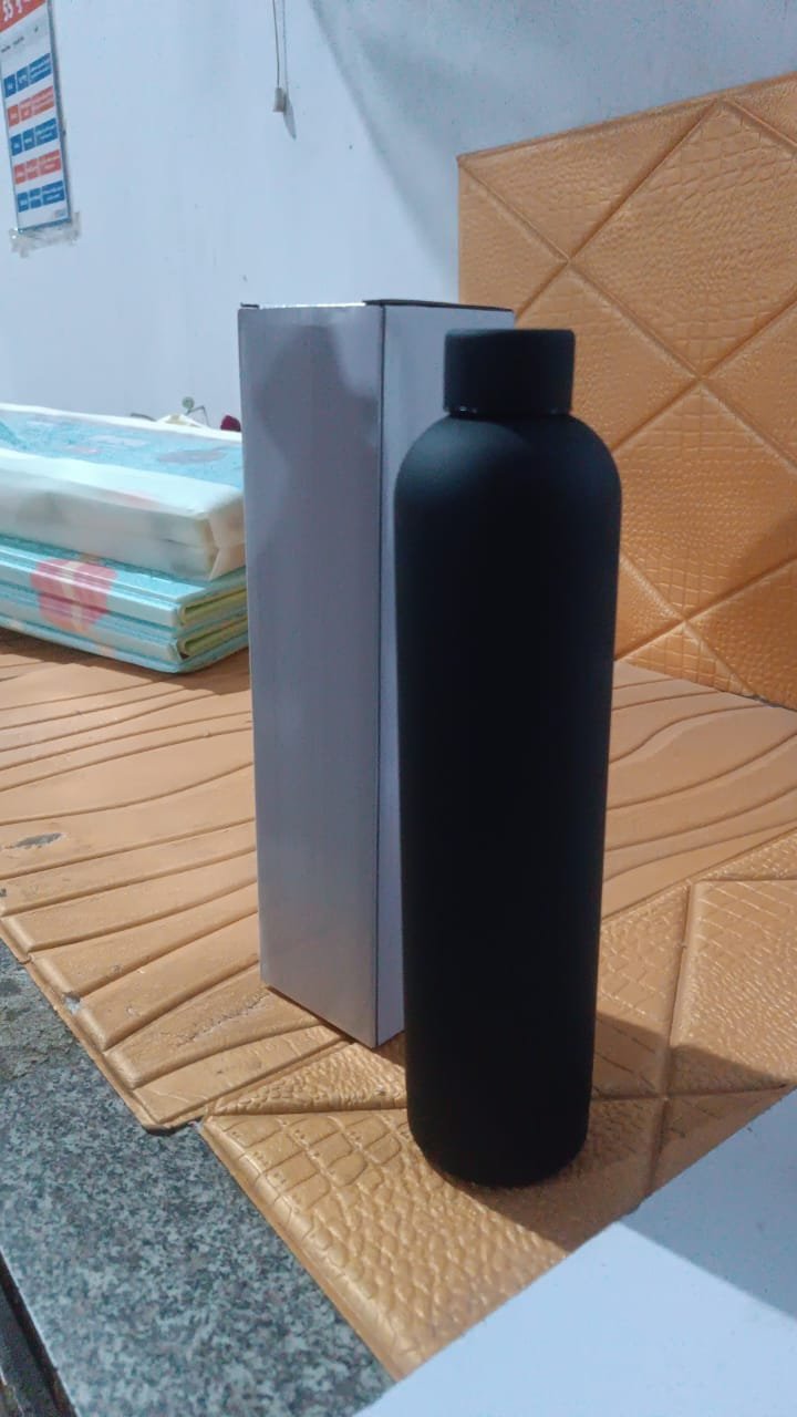 Stainless Steel Double Wall Vacuum-Insulated Drink Water Bottle (1000 ML Approx) - Image 7