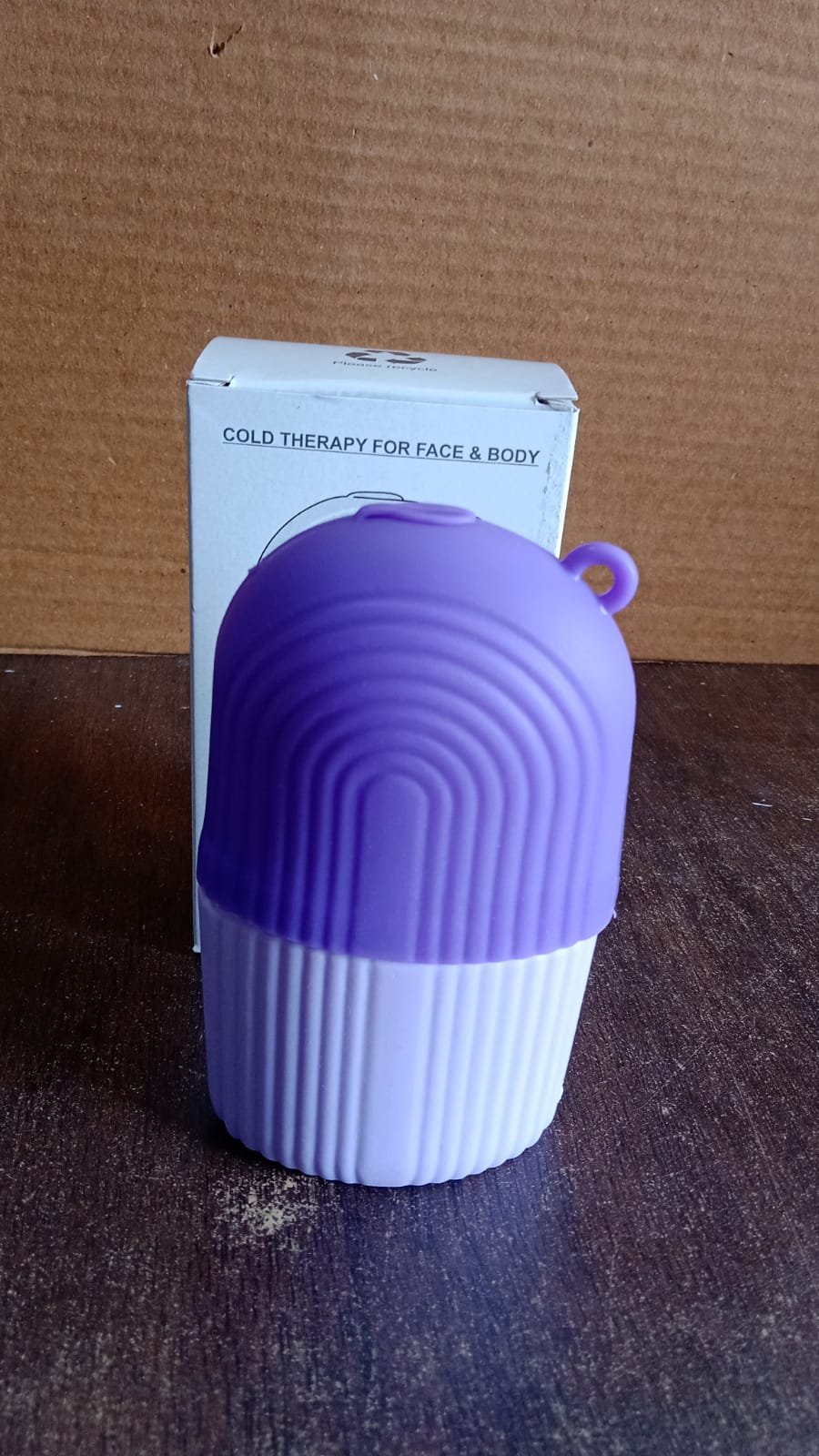 BEAUTY ICE ROLLER FOR FACE MASSAGER & EYE REUSABLE FACE ROLLERS FACIAL ROLLER ( Purple Color) - Image 6