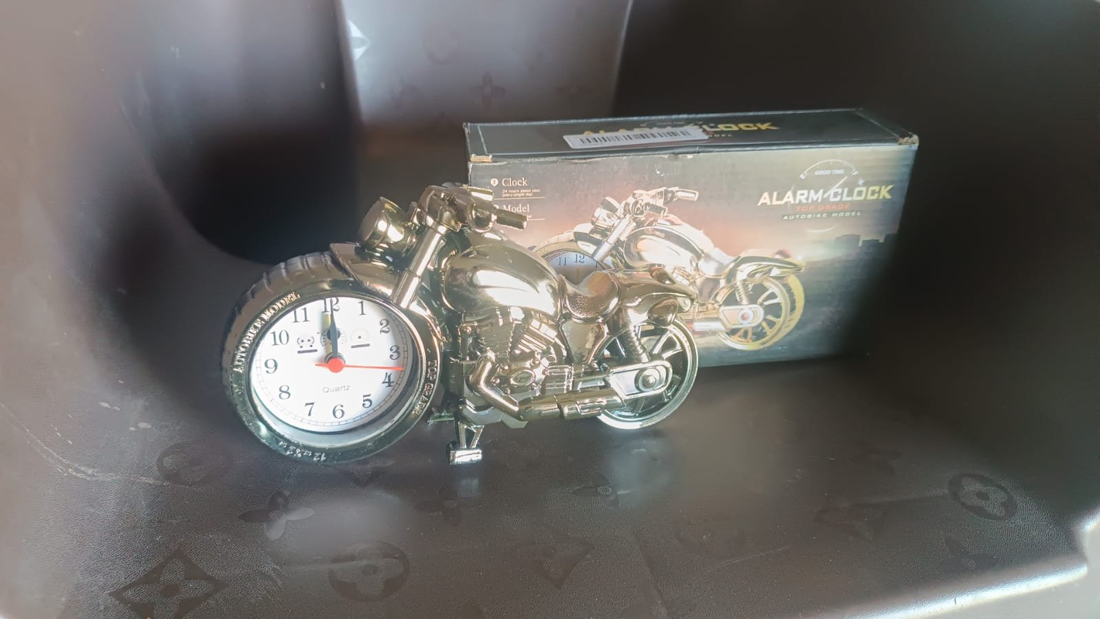 Motorcycle Alarm Clock, Motor Table Clock for Home Decor (1 Pc) - Image 7
